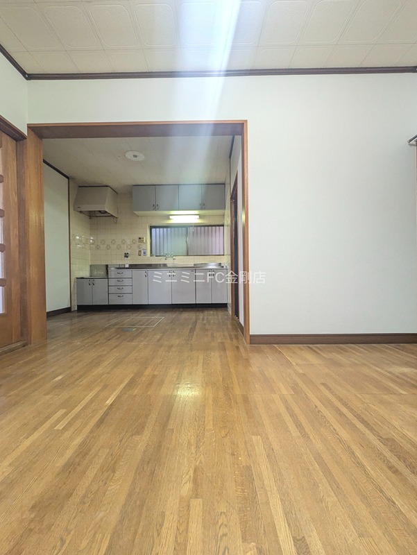 美原区黒山貸家 リビング