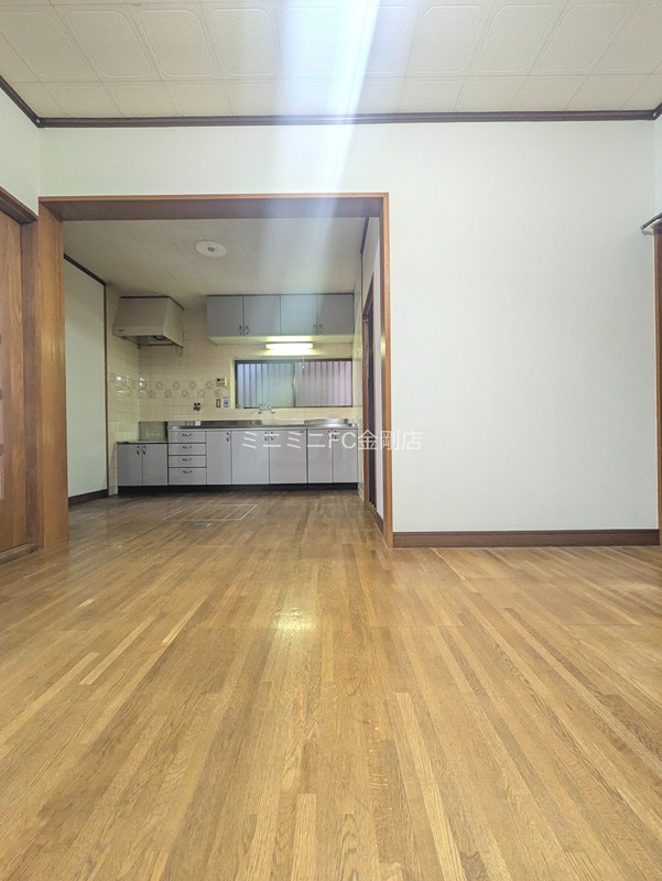美原区黒山貸家 リビング