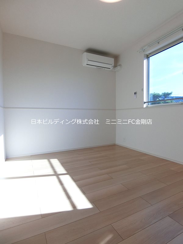 ポンテ　アルト　深井　ウノ ベッドルーム