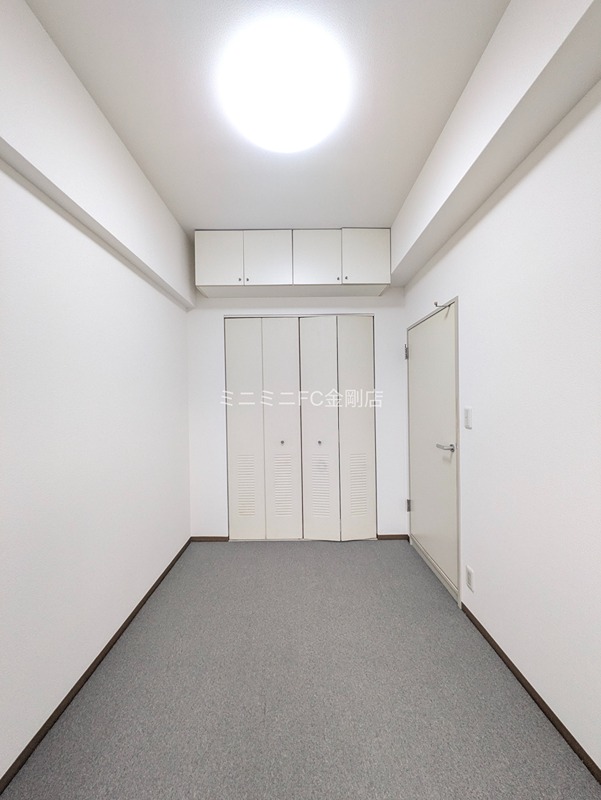 クローバーハイツ南花台 収納