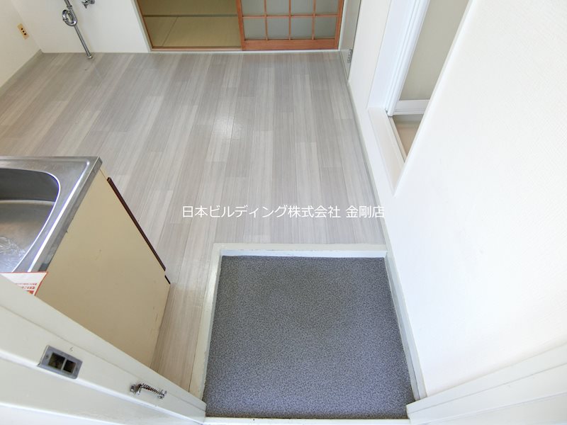 ブルースカイハイツ　Ｂ棟 玄関