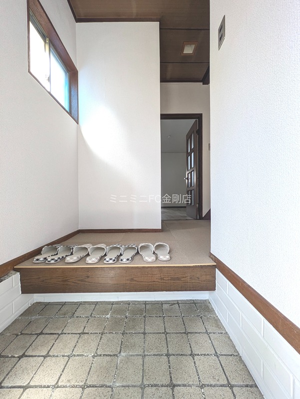 木戸3丁目戸建 玄関