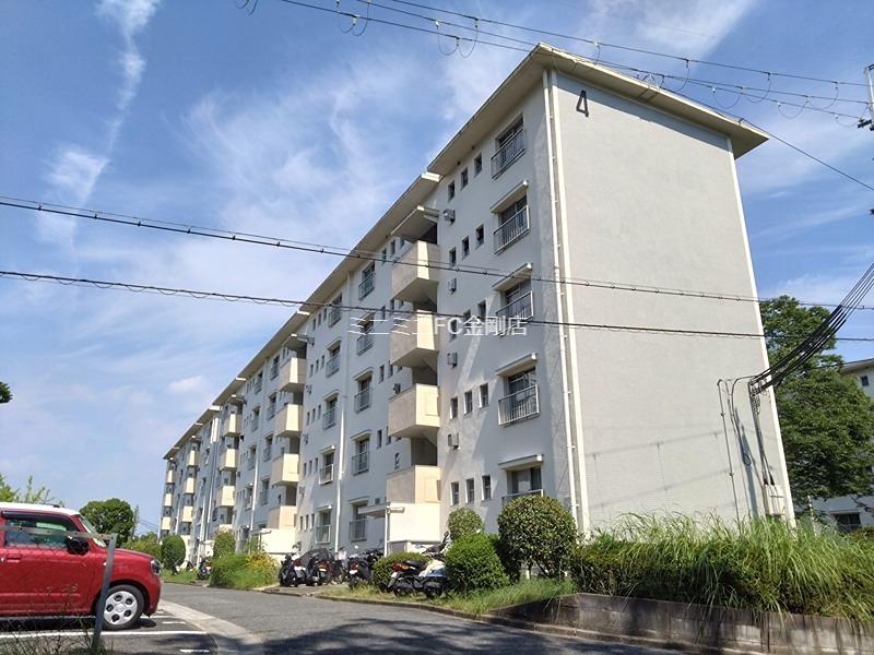 狭山住宅４号棟   外観