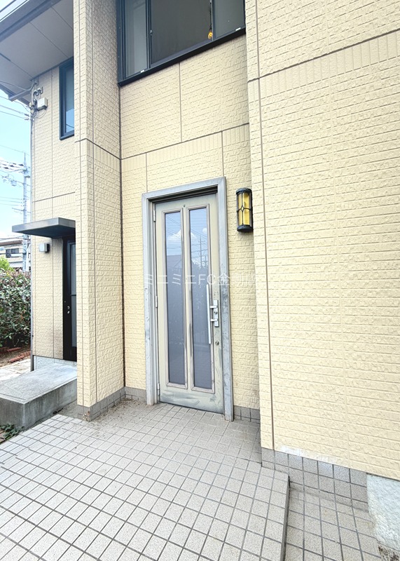 いぶき野一戸建 エントランス
