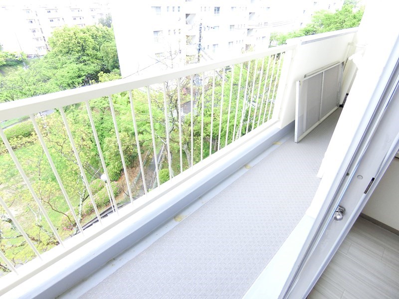 狭山住宅15号棟  ベランダ