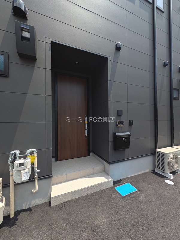ブリーズテラス本町 玄関
