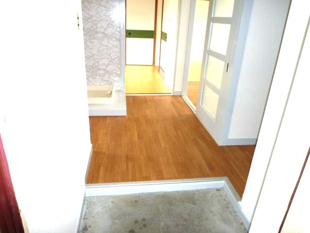 狭山住宅２６号棟   玄関