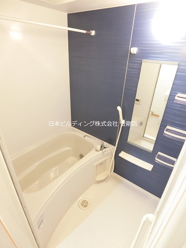 イジュ　ヴィア 風呂画像