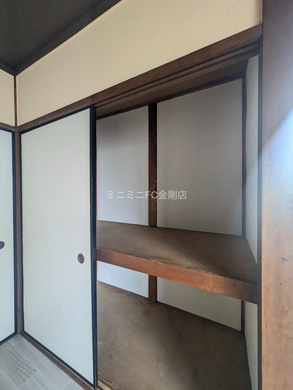 美原区大饗貸家 収納