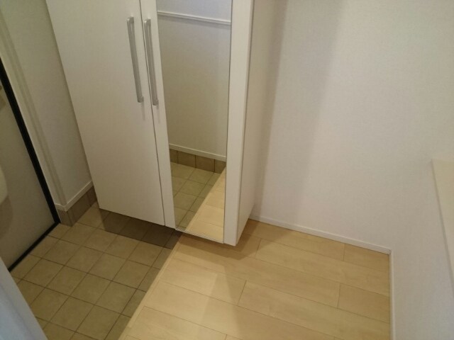 ブランドールＢ 玄関