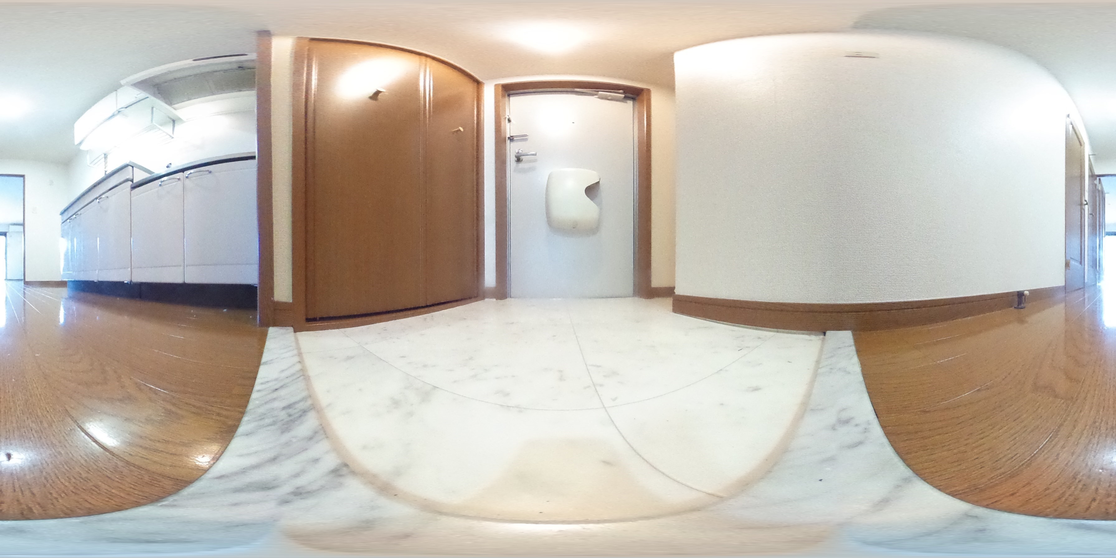 フジパレス水池 玄関