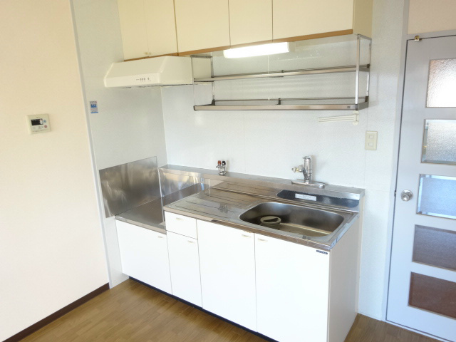 プレステージ北野田 キッチン