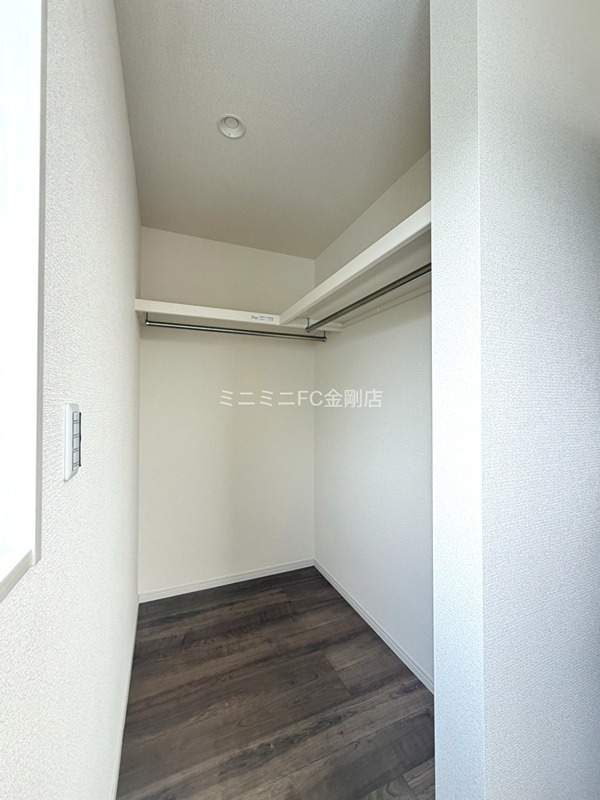 甲田4丁目貸家  収納