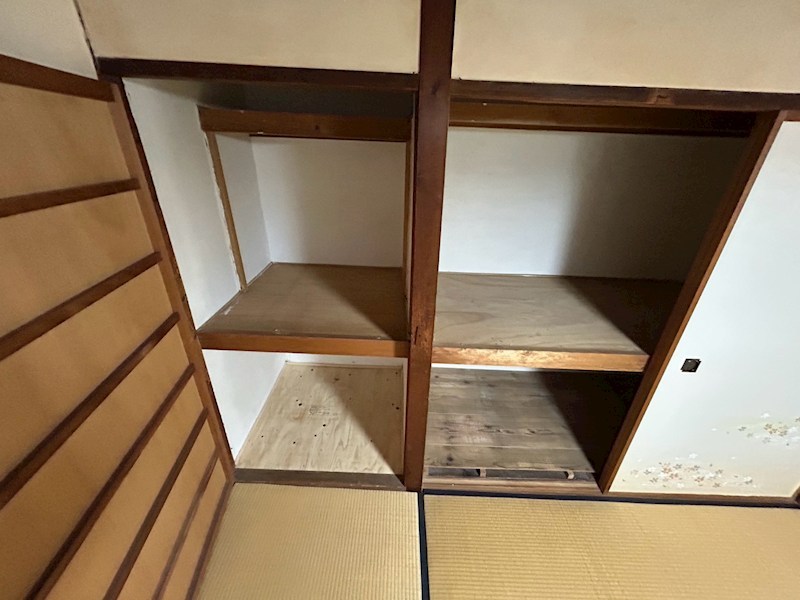 池尻自由丘3丁目貸家 収納