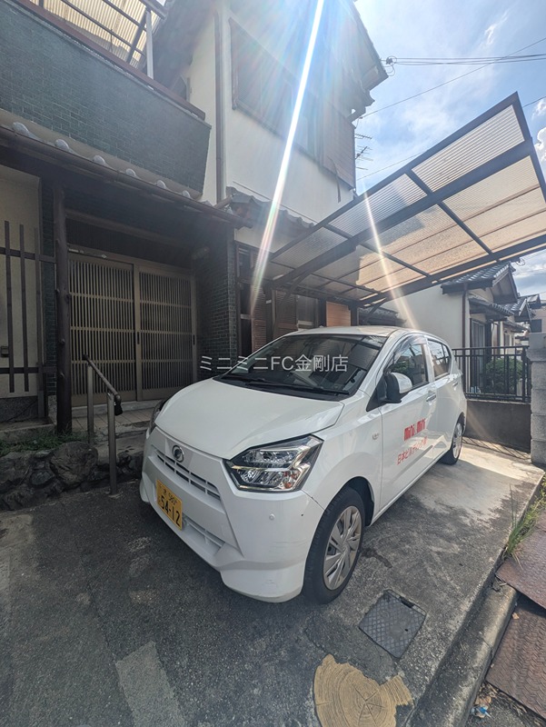 美原区平尾貸家 駐車場