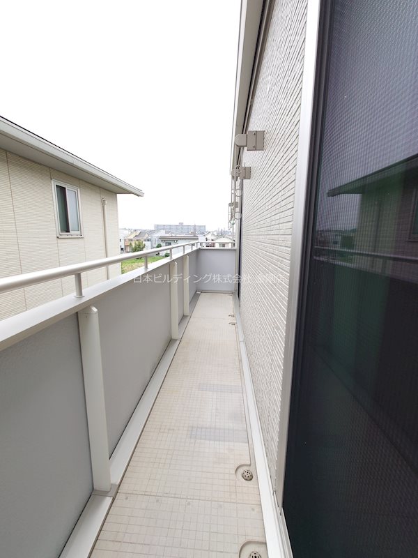大阪狭山市東野西戸建 ベランダ
