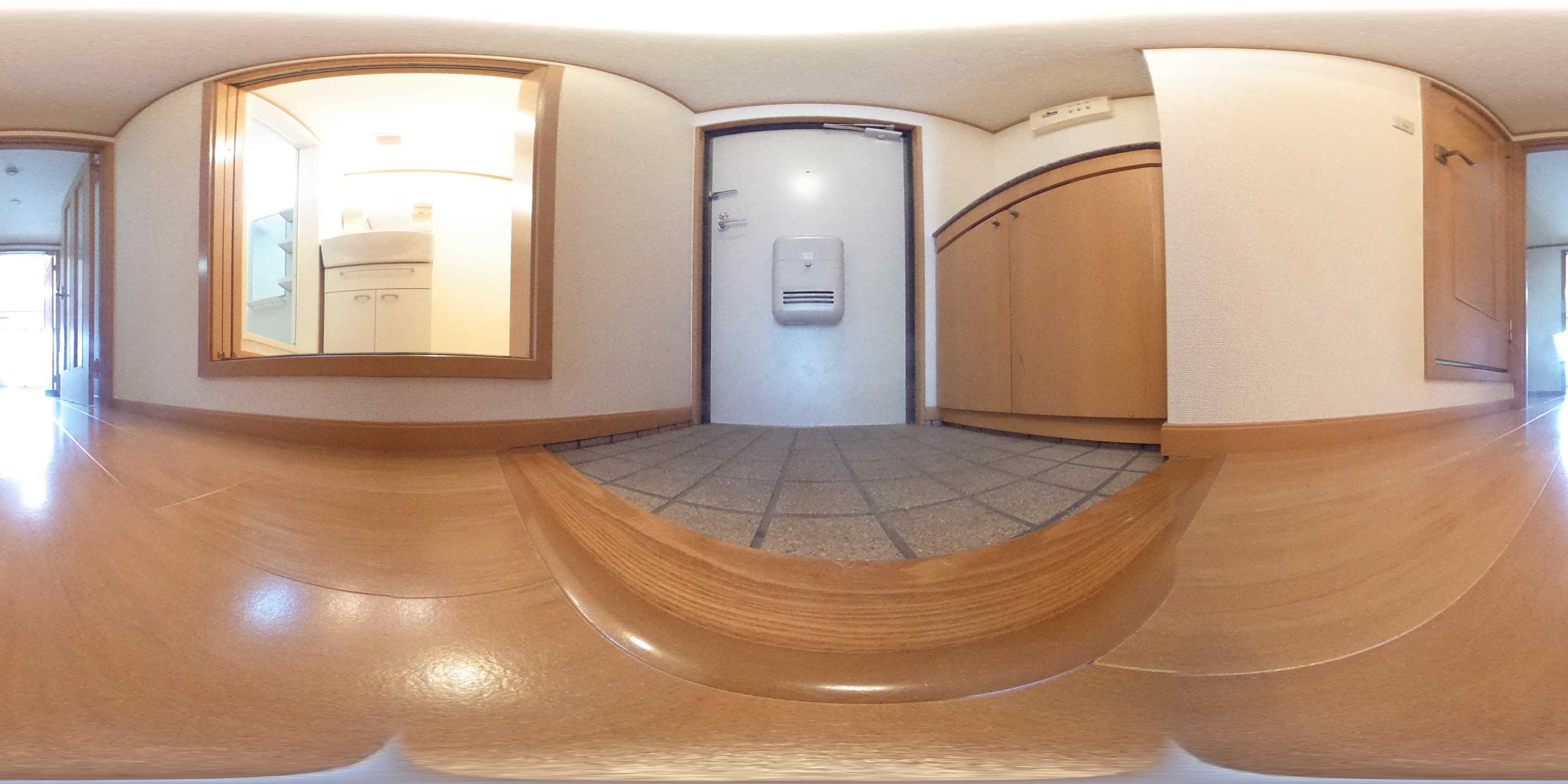 プリンスコート 玄関