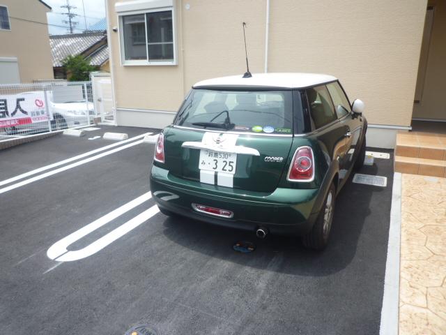 カスカードⅡ 駐車場
