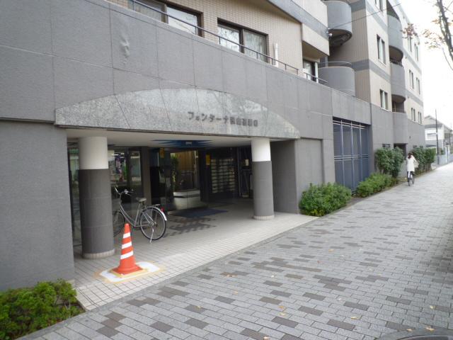 フォンターナ狭山遊園前 エントランス