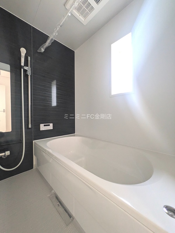 美原区平尾戸建 風呂画像