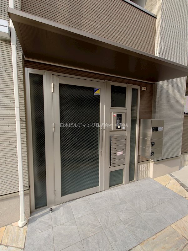 プラザハウス エントランス
