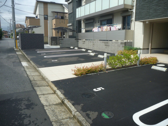 Groovin’　Life　匠 駐車場