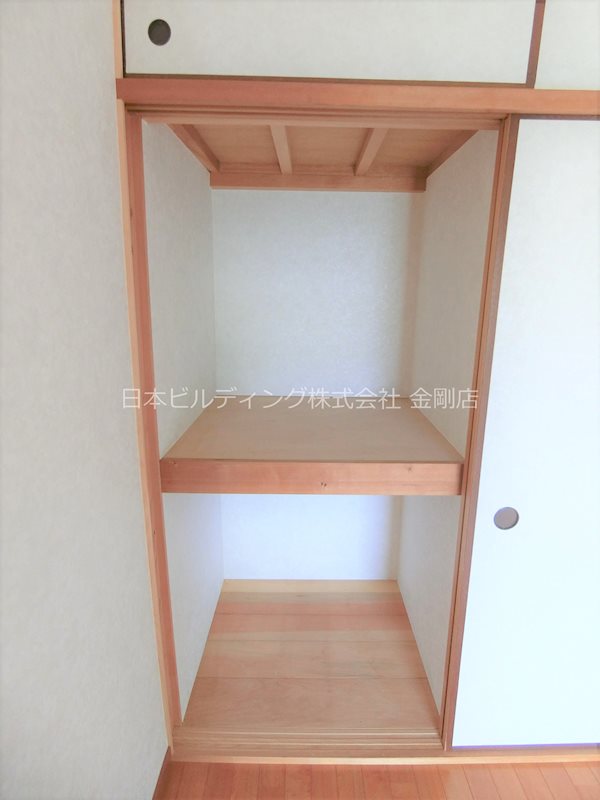 高橋ハイツ 収納