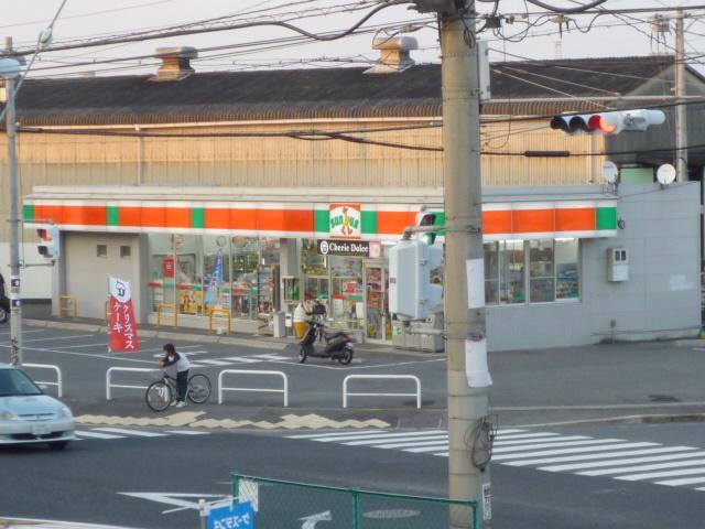 高橋ハイツ コンビニ