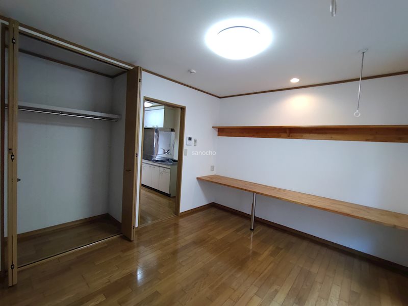 リバーパレス栄 ベッドルーム
