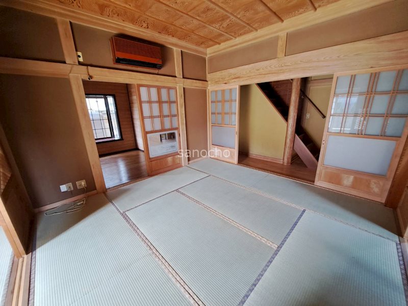 南小川町戸建 リビング