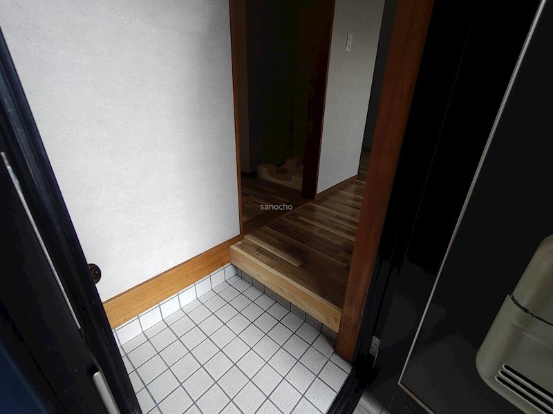 ハイツ小玉台C 玄関