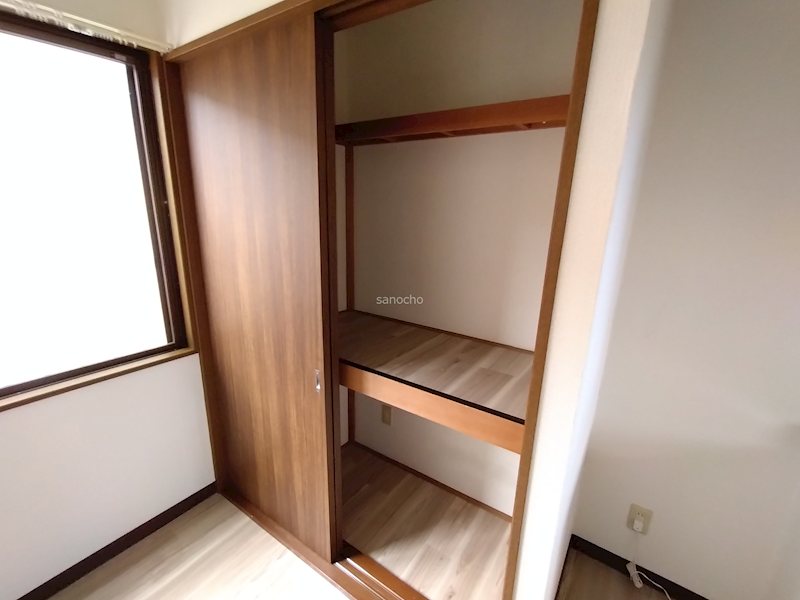長コーポ 収納