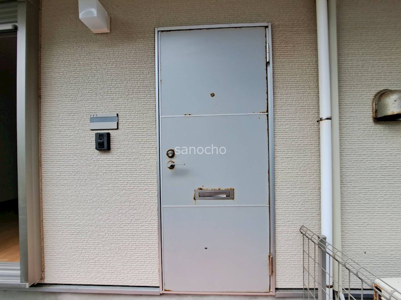 メゾン観音 玄関