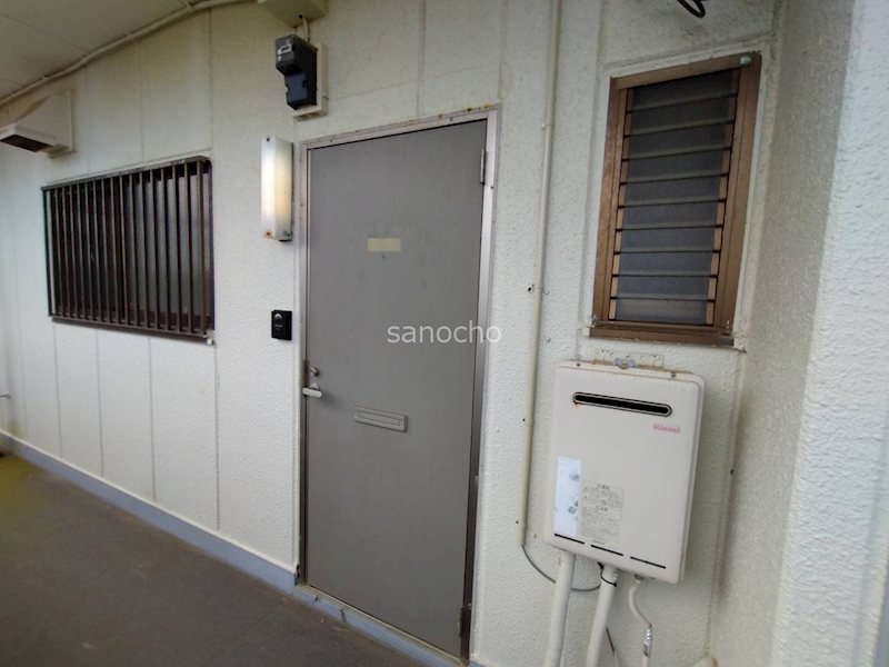 エンタープライズマンション 玄関
