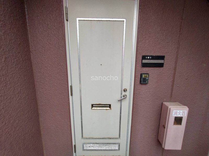 パティオ西小川 玄関