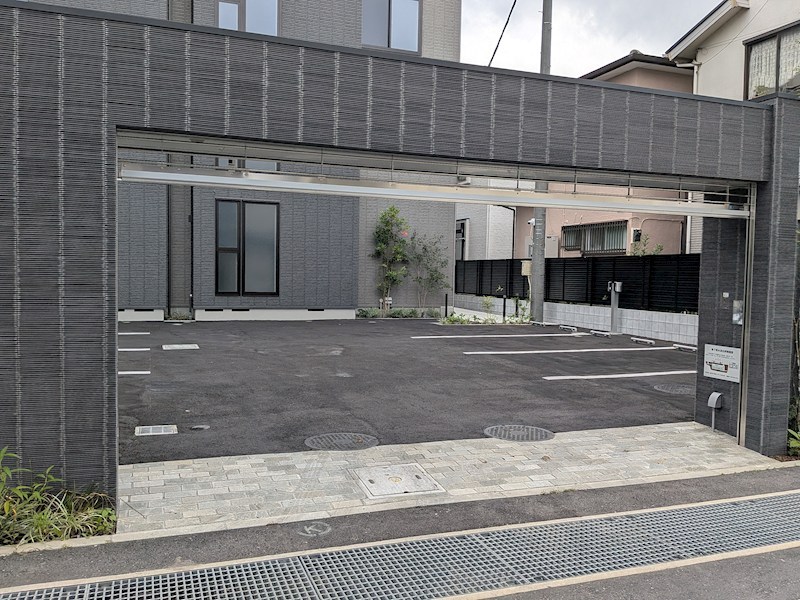 アノイエ 西棟 駐車場