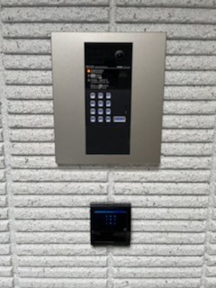 コーネリアス エントランス