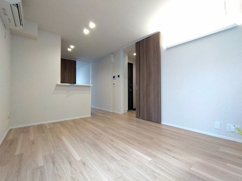 GLOW RESIDENCE リビング