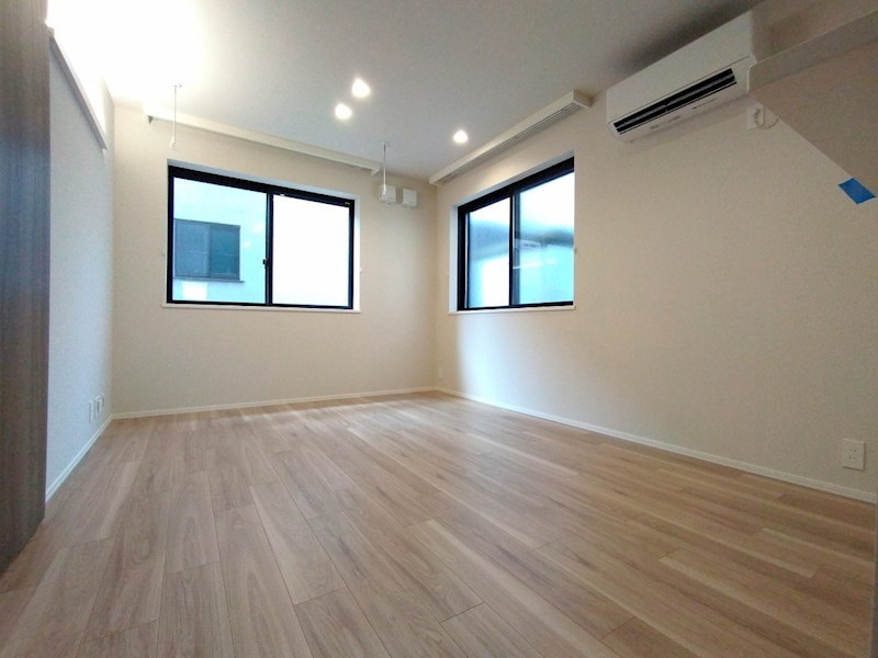 GLOW RESIDENCE リビング