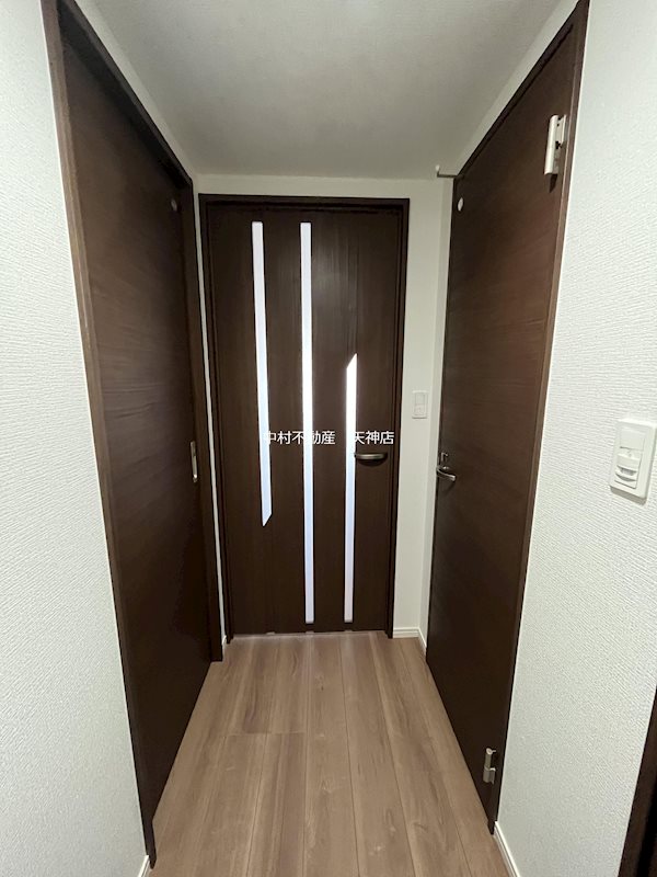 ノア吉塚 玄関