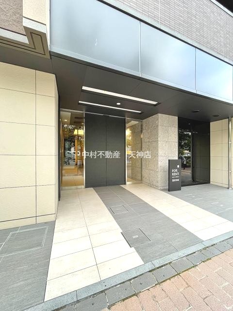 福岡県福岡市中央区渡辺通４丁目 エントランス