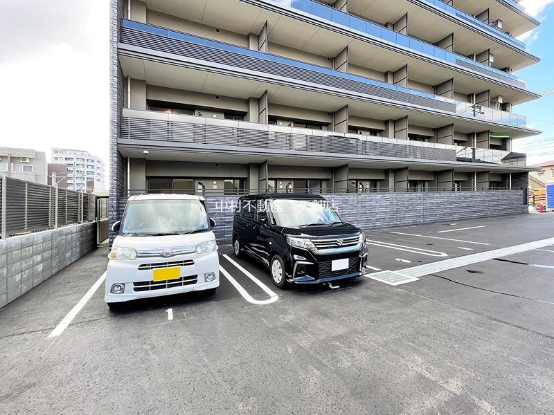 アトリオフラッツ井尻 駐車場