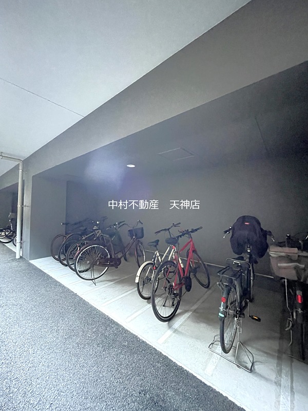 グランドレジデンス高宮 駐車場
