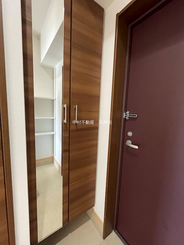GLCクレイン天神南 玄関