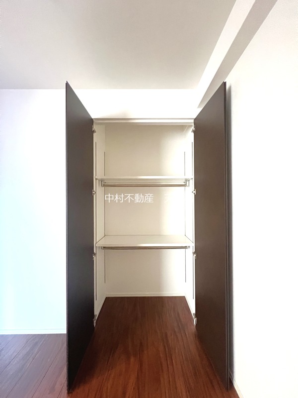 福岡県福岡市中央区六本松１丁目 収納