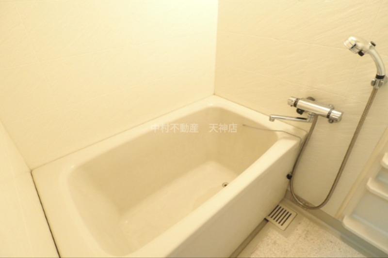 ヴァロンセ薬院 風呂画像