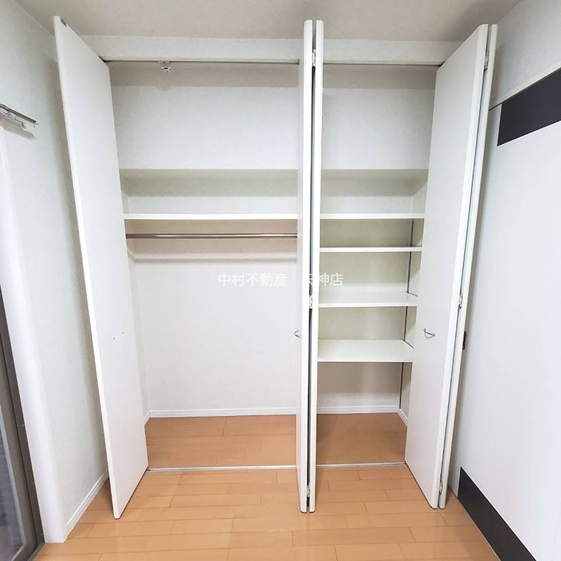 アクタス博多Vタワー 収納