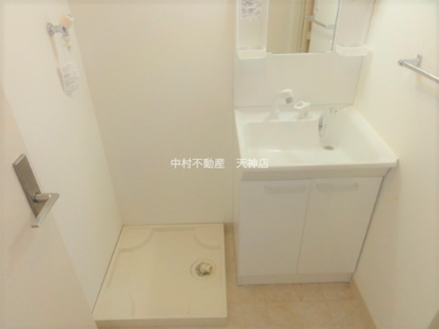 CB香椎レジェール 洗面所