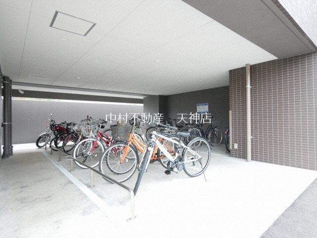 タワーズ香椎駅前 駐車場