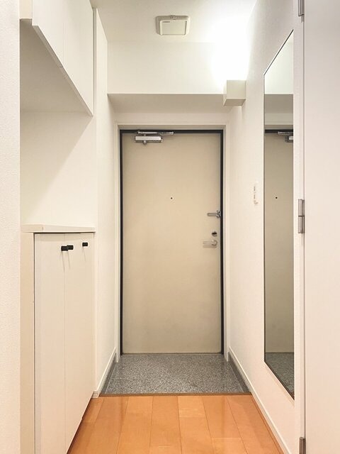 カレ スピラル 玄関